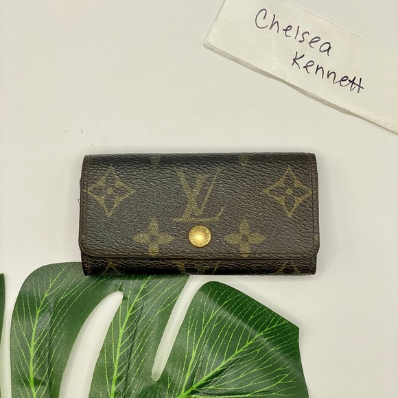 Louis Vuitton Handbags - Louis Vuitton 4 Key Holder Ring Chain Monogram Canvas SLG Wallet Keychain